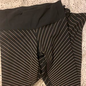 Reflective lulu lemon leggings